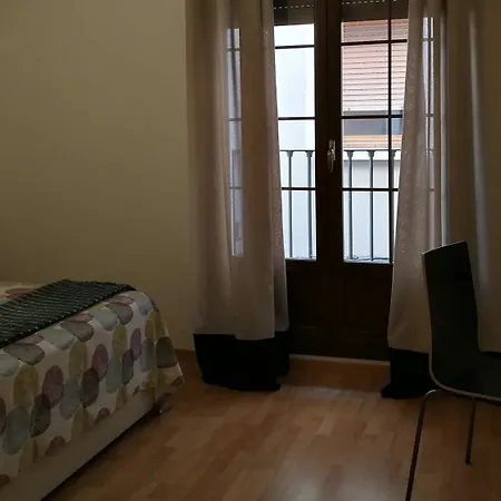 Tu Casa Puerta Cinegia * Zaragoza